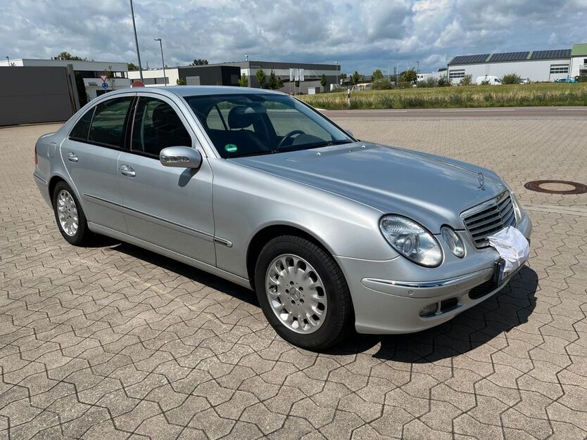 Mercedes-Benz E 280 110.000 km 8.500 € Loffenau 76597