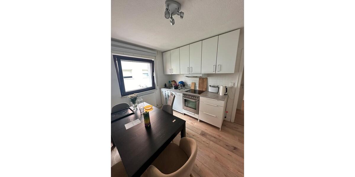Dachgeschoßwohnung Karlsruhe Neureut - 1 Zimmer, 18 m&sup2;, 420&euro; | Angebot:25402495
