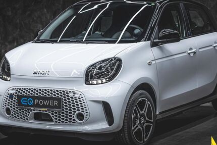 Smart ForFour 2.185 km 14.666 &euro; Bruchsal 76646