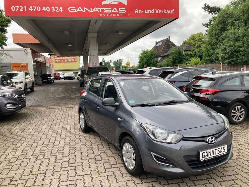 i20