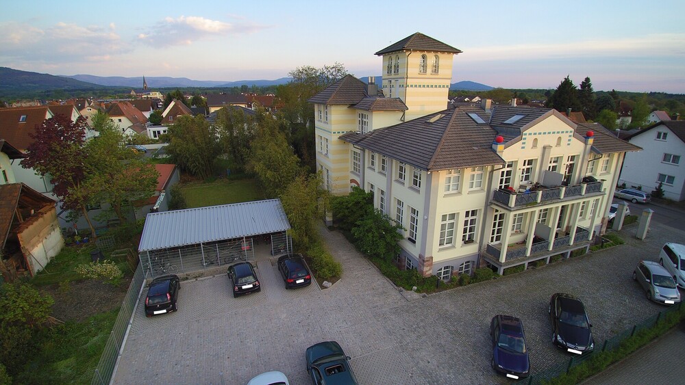 Wohntraum: Große, sanierte Wohnung mit Terrasse und Stellplatz - Etagenwohnung Muggensturm | Angebot:24795705