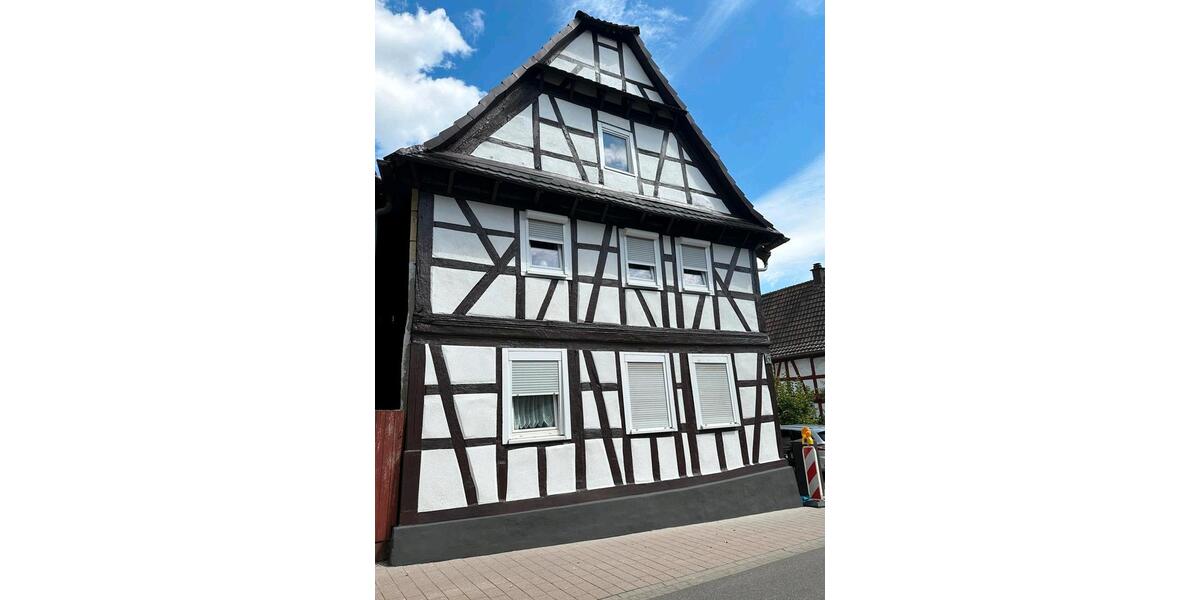 Einfamilienhaus Kandel - 5 Zimmer, 160 m&sup2;, 368.000&euro; | Angebot:25362901