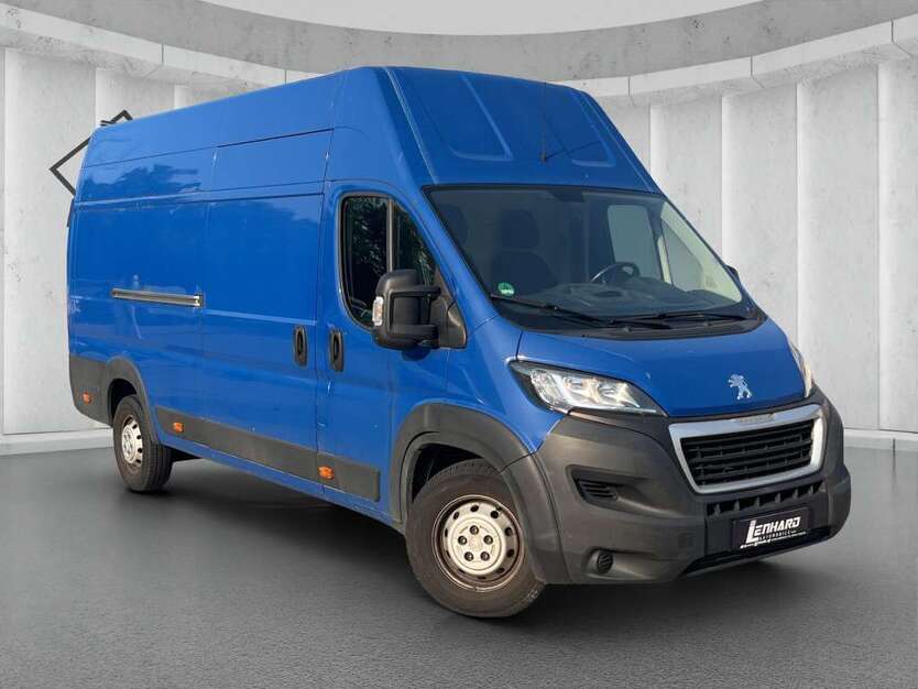 Peugeot Boxer 99.900 km 22.950 € Lingenfeld 67360