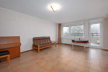 Wohnung Pforzheim Sonnenhof - 4 Zimmer, 109 m&sup2;, 275.000&euro; | Angebot:25108008