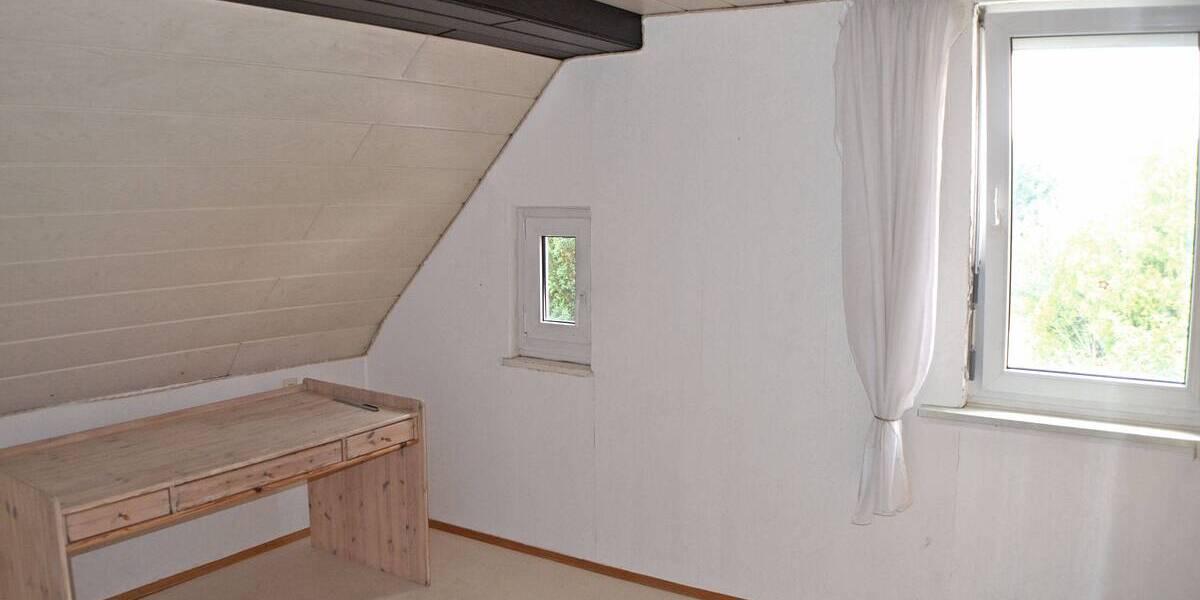 Mehrfamilienhaus, Wohnhaus Straubenhardt Conweiler - 4 Zimmer, 125 m&sup2;, 249.000&euro; | Angebot:25731114