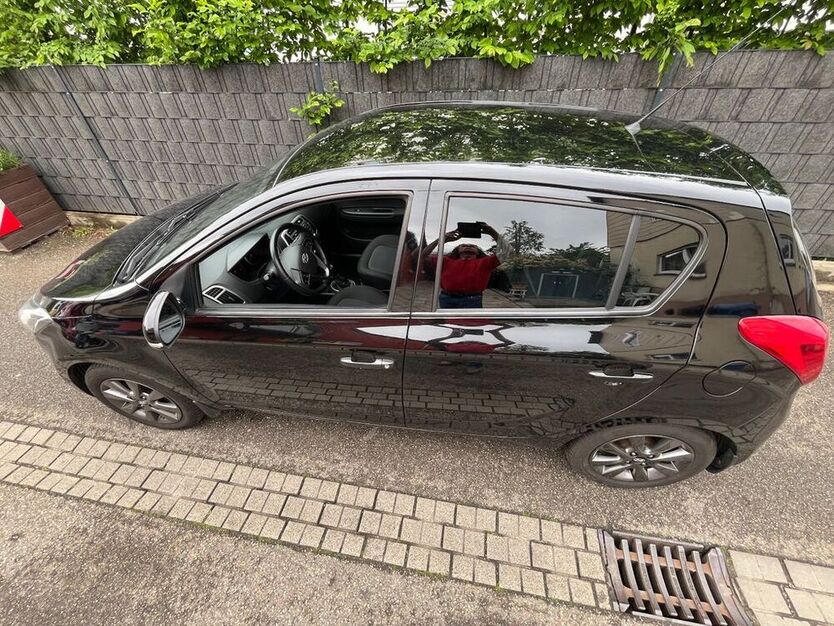 i20