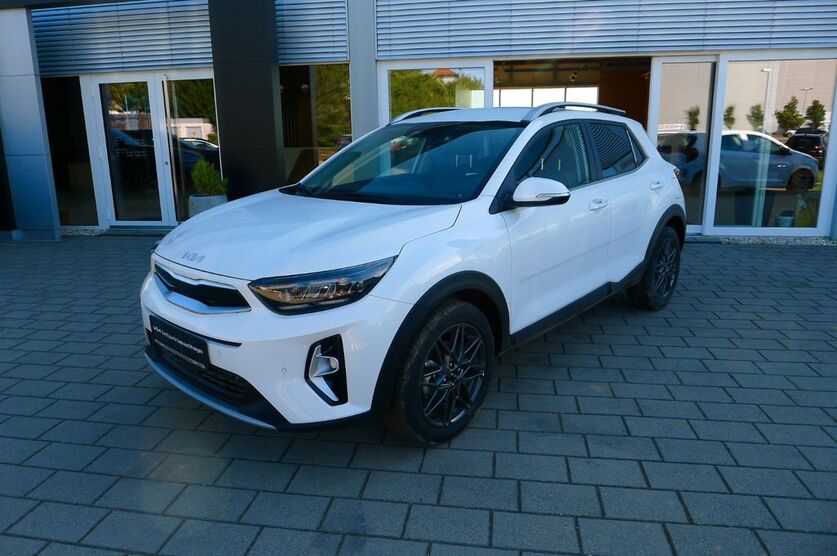 Kia Stonic 1.100 km 23.890 € Pforzheim 75177