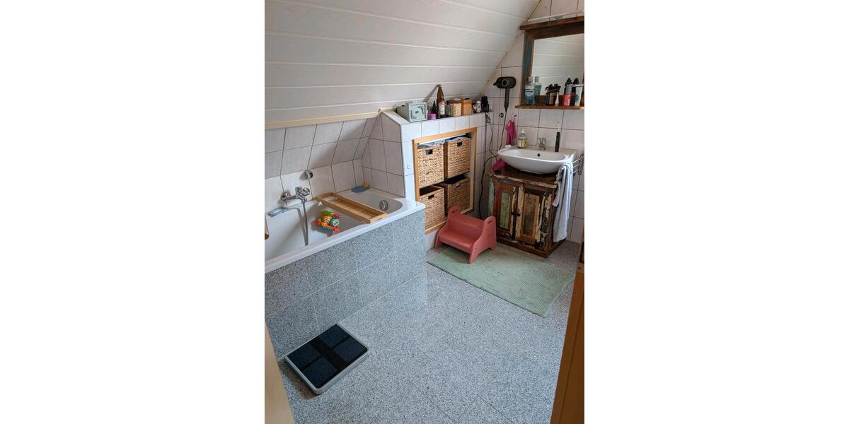 Einfamilienhaus Stutensee - 3 Zimmer, 92 m&sup2;, 385.000&euro; | Angebot:26504703