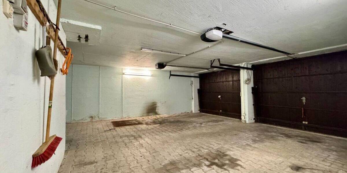 Einfamilienhaus Pforzheim Brötzingen - 8 Zimmer, 346 m&sup2;, 775.000&euro; | Angebot:26875233