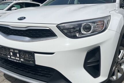 Kia Stonic 71.000 km 11.499 &euro; Maximiliansau 76744