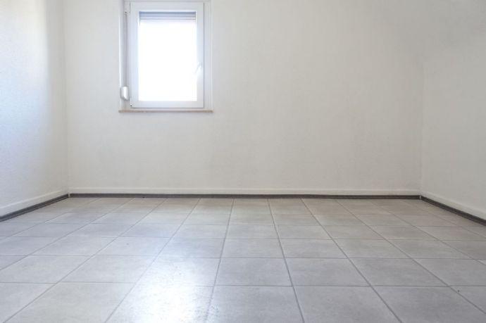 Dachgeschoßwohnung Maulbronn - 3 Zimmer, 60 m&sup2;, 520&euro; | Angebot:26407651