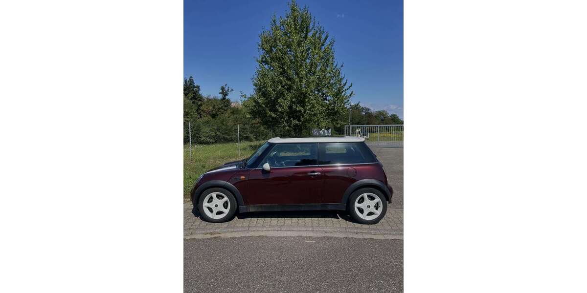 Mini Cooper 220.000 km 2.000 &euro; Karlsruhe 76227