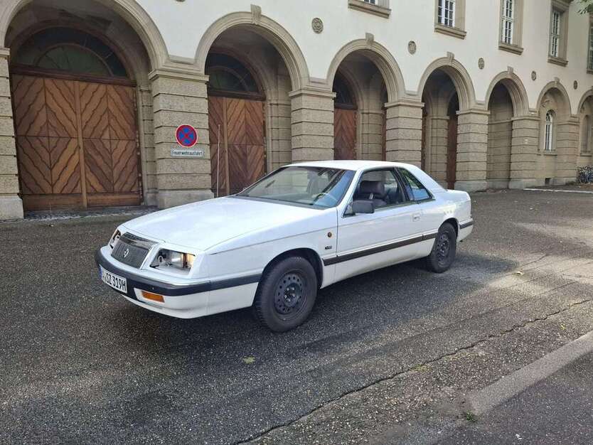 Chrysler Le Baron 103.000 km 5.200 € Karlsruhe 76137