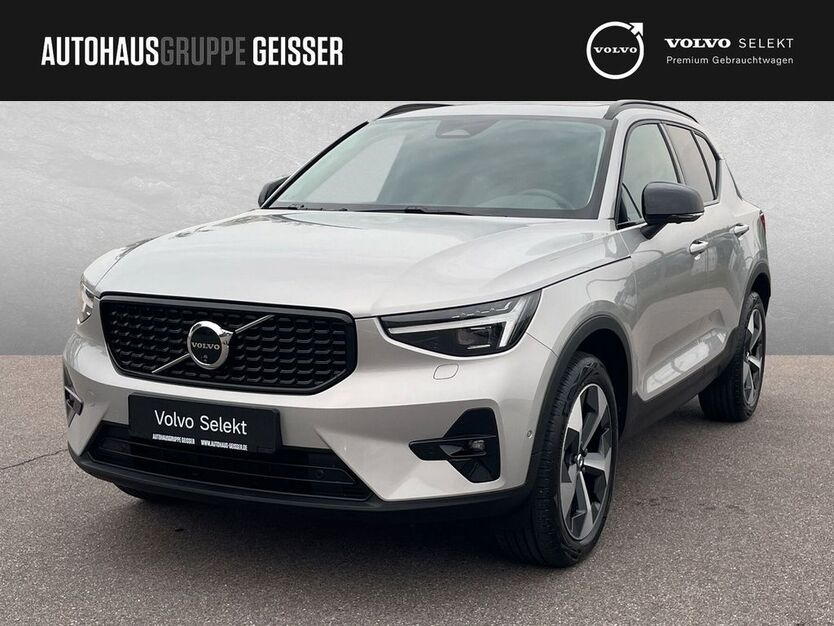 Volvo XC40 13.000 km 42.450 € Karlsruhe 76187