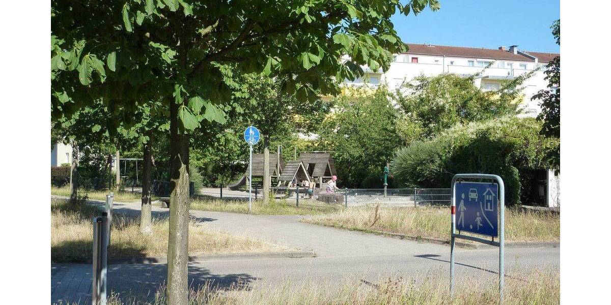 Etagenwohnung Karlsruhe Oberreut - 3 Zimmer, 76 m&sup2;, 1.145&euro; | Angebot:26832006