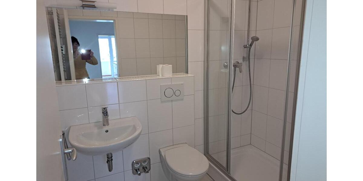 Etagenwohnung Karlsruhe Mühlburg - 2 Zimmer, 65 m&sup2;, 920&euro; | Angebot:26424817