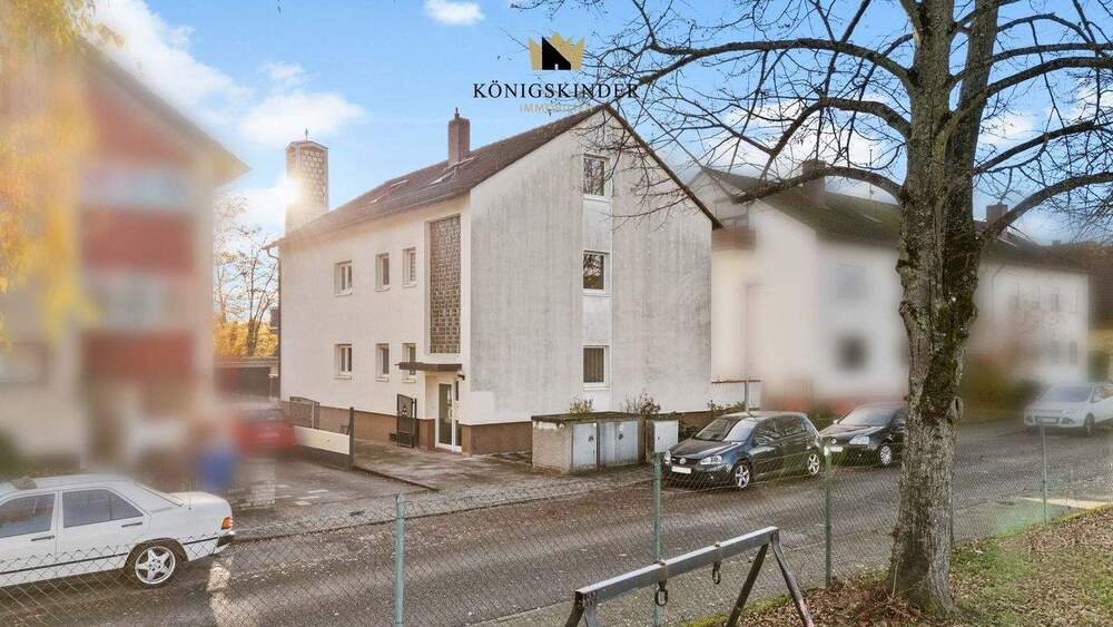 Attraktives Mehrfamilienhaus mit 4 Einheiten, großem Grundstück & Außenpool in Karlsruhe-Grünwinkel 1 zimmer