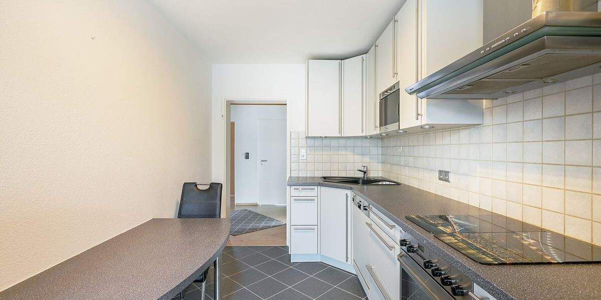 Mehrgenerationenhaus mit vielseitigen Nutzungsmöglichkeiten in Neureut! 7 zimmer