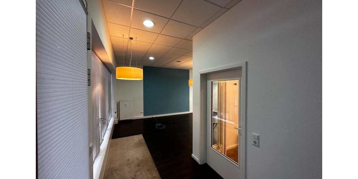 BüroPraxisNutzfläche im Herzen von Karlsruhe zimmer