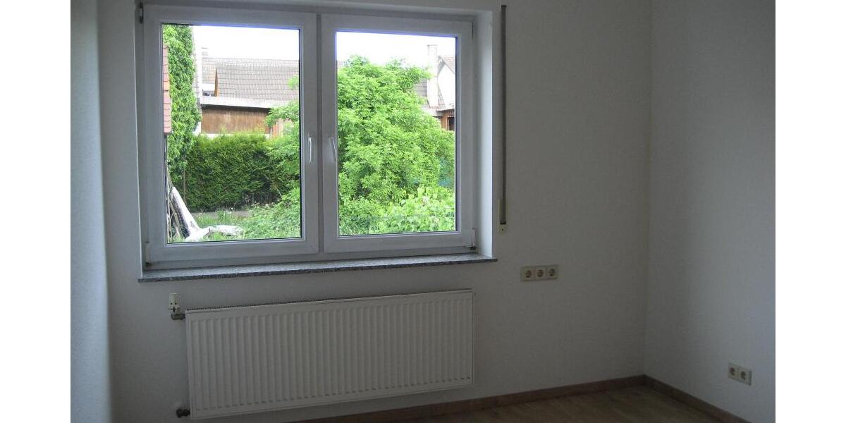 *** Großzügige 4-Zi.-Mietwohnung in Karlsdorf *** - Appartement Karlsdorf-Neuthard Karlsdorf | Angebot:26991971