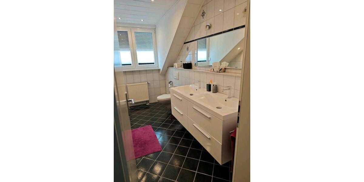 Dachgeschoßwohnung Graben-Neudorf Neudorf - 3 Zimmer, 85 m&sup2;, 310.000&euro; | Angebot:26957482