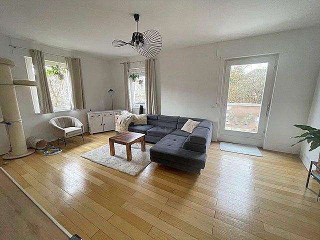 Etagenwohnung Pforzheim Südweststadt - 2 Zimmer, 79 m&sup2;, 670&euro; | Angebot:25770637