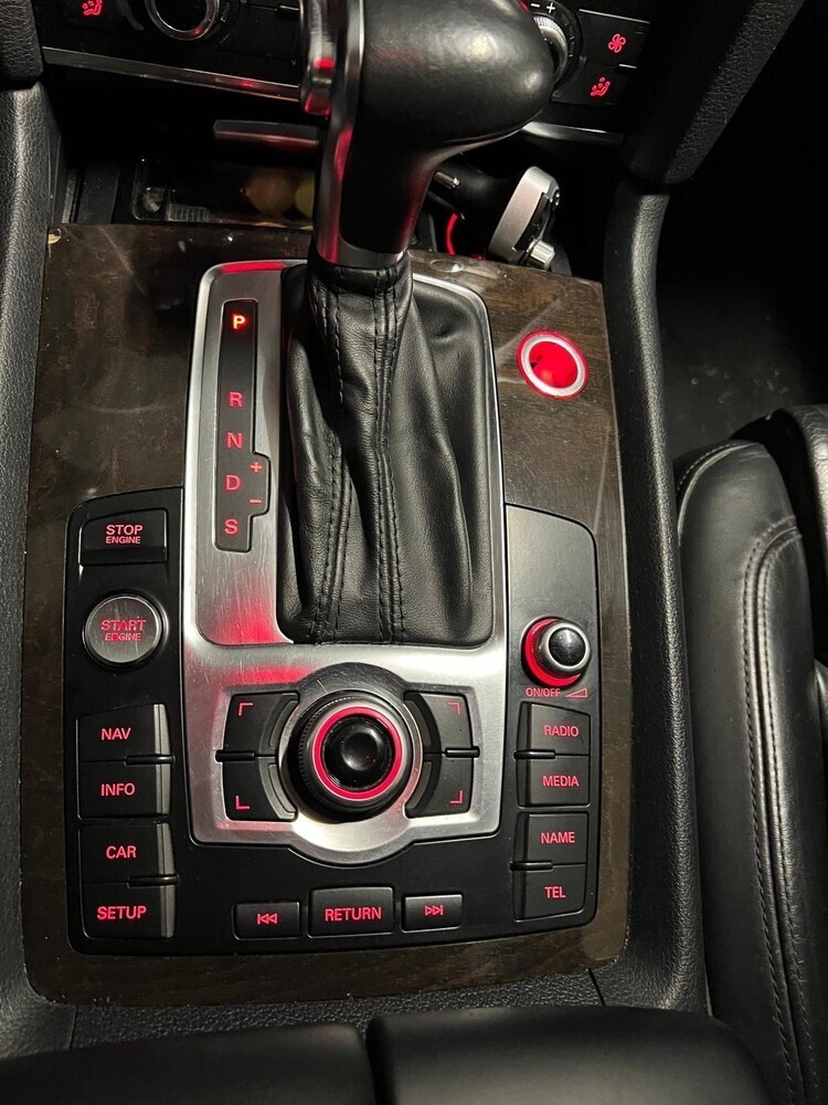 Q7
