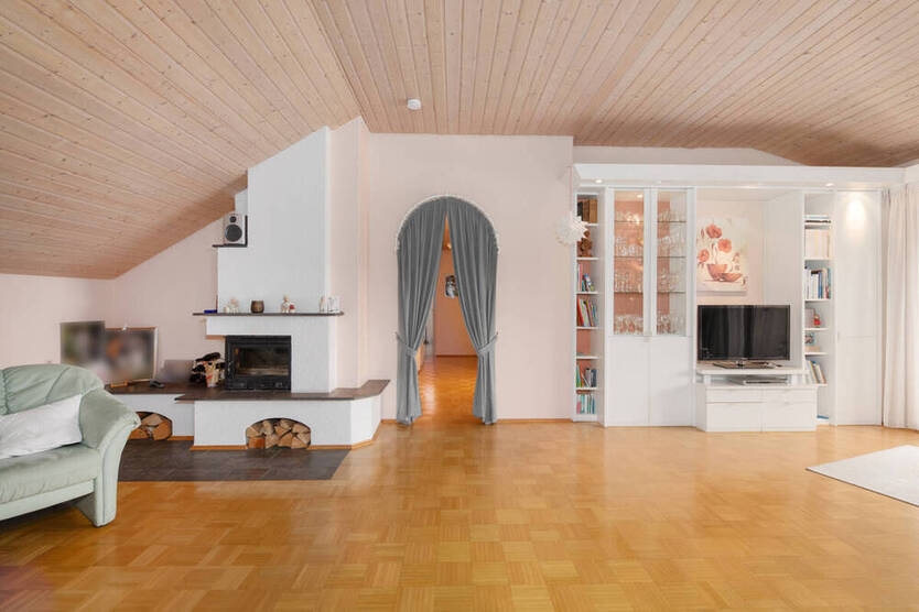 Seltene Gelegenheit! Stilvolle 3,5-Zimmer-DG-Wohnung mit Kamin und Garage und toller Aussicht!