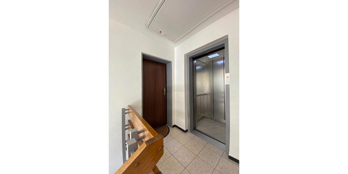 Etagenwohnung Pforzheim Nordstadt - 3 Zimmer, 85 m&sup2;, 299.000&euro; | Angebot:27072492