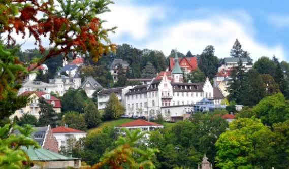 Haus zum Kaufen in Baden-Baden 1.299.000 € 262 m²