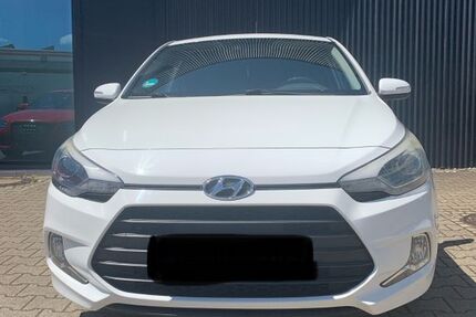 Hyundai i20 146.000 km 6.350 &euro; Rastatt 76437