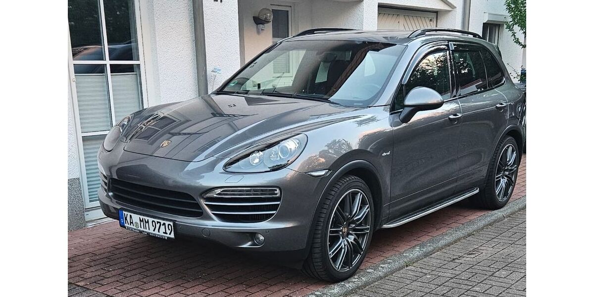 Porsche Cayenne 214.800 km 19.500 &euro; Bad Schonborn 76669