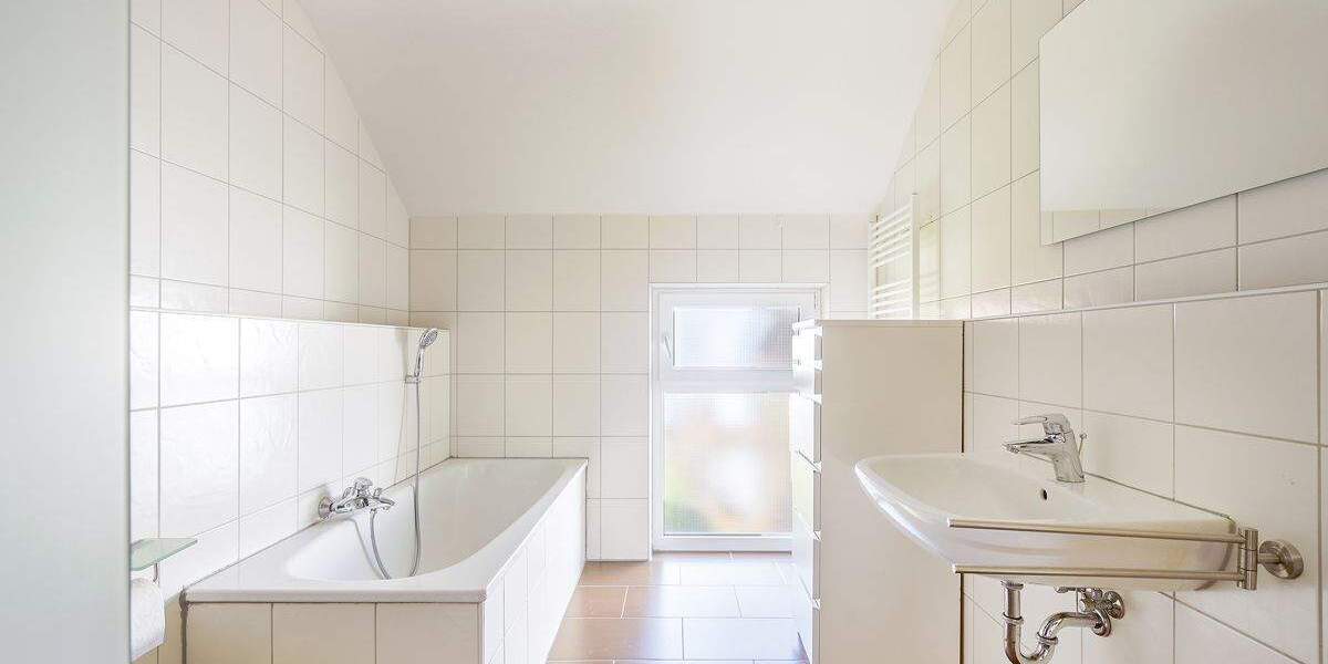 Einfamilienhaus Stutensee / Friedrichstal Friedrichstal - 5 Zimmer, 137 m&sup2;, 597.000&euro; | Angebot:25727446