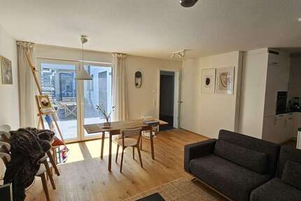 Zimmer Karlsruhe Innenstadt-Ost - 2 Zimmer, 1.990&euro; | Angebot:27031717