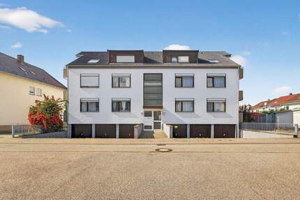 6-Parteienhaus in Eggenstein mit Bauplatz für 2 Doppelhaushälften zimmer