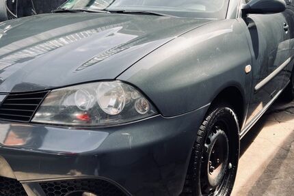 Seat Ibiza 237.000 km 2.600 &euro; Kuhardt 76773