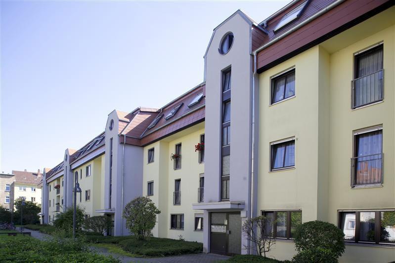 Erdgeschoßwohnung Karlsruhe Südstadt - 3 Zimmer, 77 m&sup2;, 813&euro; | Angebot:25720478