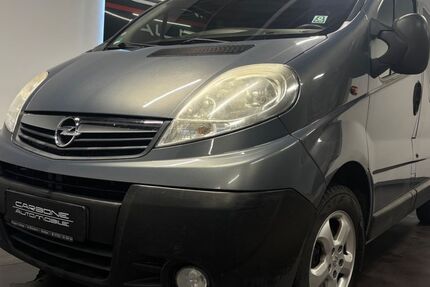 Opel Vivaro 165.000 km 9.990 &euro; Bretten 75015