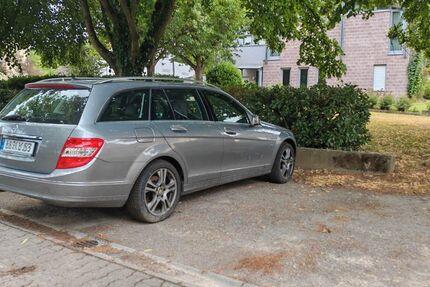 Mercedes-Benz C 250 159.900 km 8.199 &euro; Karlsbad 76307