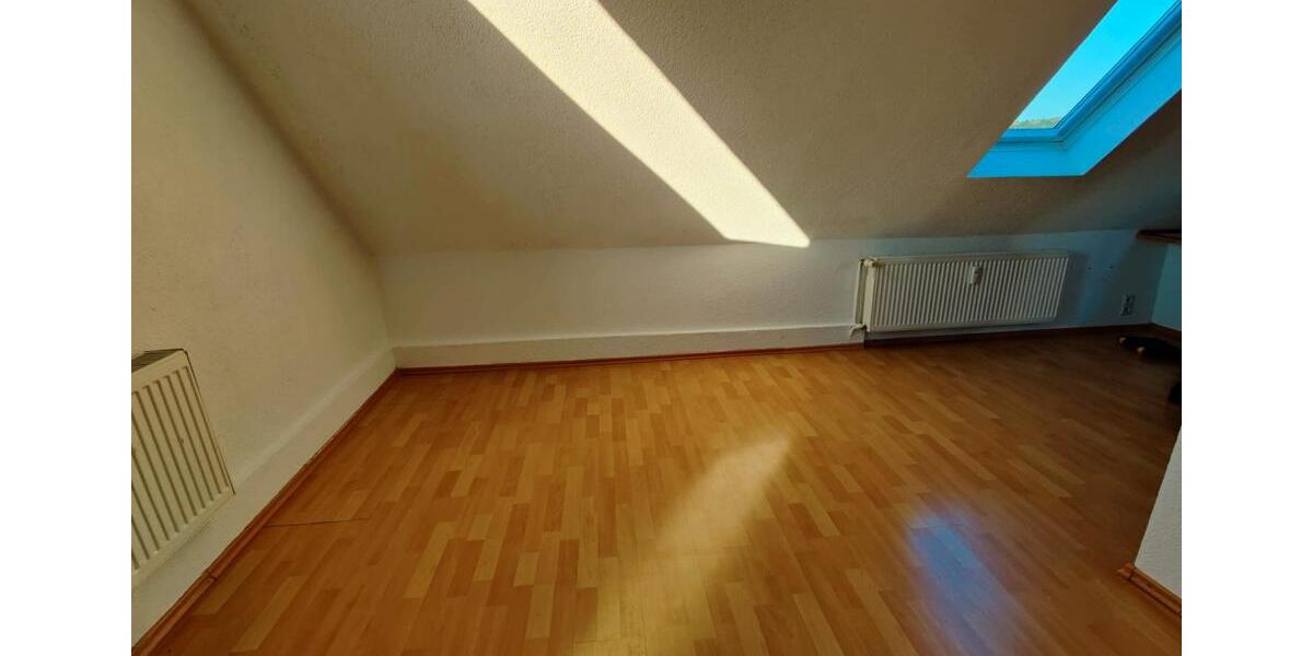 Dachgeschoßwohnung Pfinztal - 2 Zimmer, 34 m&sup2;, 133.000&euro; | Angebot:26215226
