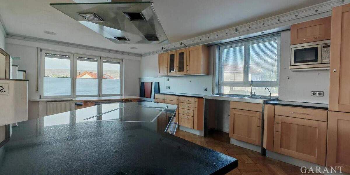 Einfamilienhaus Niefern Öschelbronn Niefern - 7 Zimmer, 239 m&sup2;, 630.000&euro; | Angebot:25778807