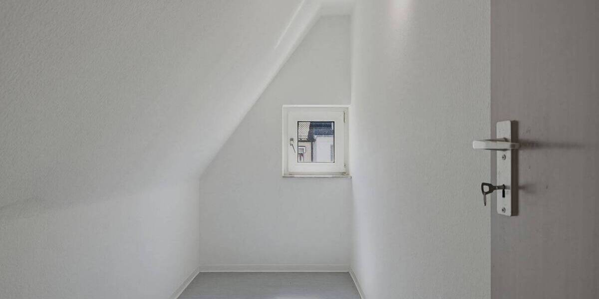 Etagenwohnung Ettlingen - 3 Zimmer, 75 m&sup2;, 279.000&euro; | Angebot:26450097