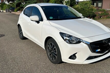 Mazda 2 69.880 km 11.490 € Remchingen 75196