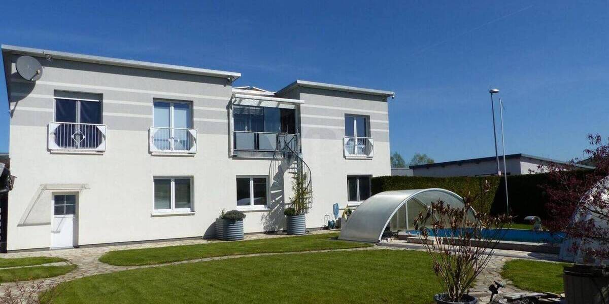 Mehrfamilienhaus, Wohnhaus Baden-Baden / Haueneberstein Haueneberstein - 4 Zimmer, 130 m&sup2;, 995.000&euro; | Angebot:26190075