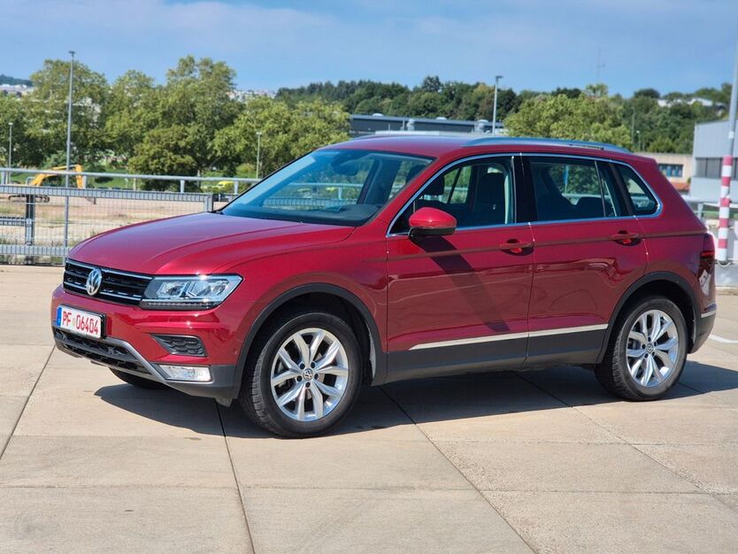 VW Tiguan 49.500 km 21.100 € Birkenfeld bei Pforzheim 75217