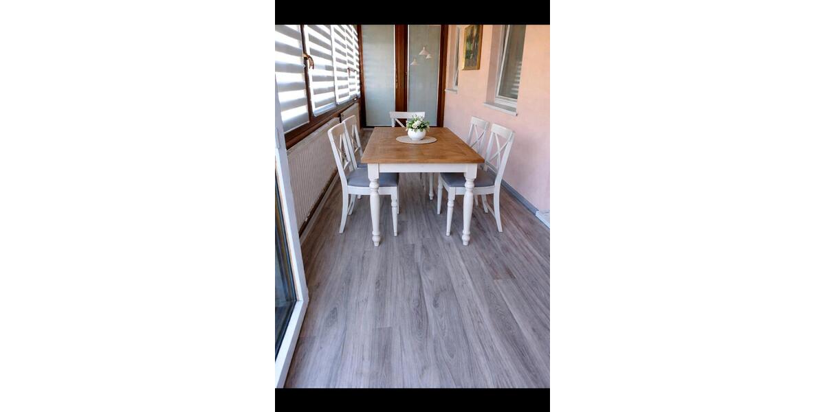 Etagenwohnung Neuenbürg - 3 Zimmer, 80 m&sup2;, 1.000&euro; | Angebot:25321968