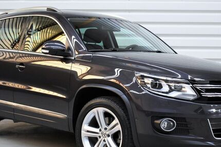 VW Tiguan 63.700 km 19.390 &euro; Forst 76694