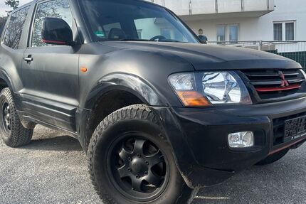 Mitsubishi Pajero 195.899 km 5.999 € Pforzheim 75179