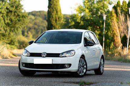 VW Golf 97.000 km 7.500 &euro; Malsch 76316