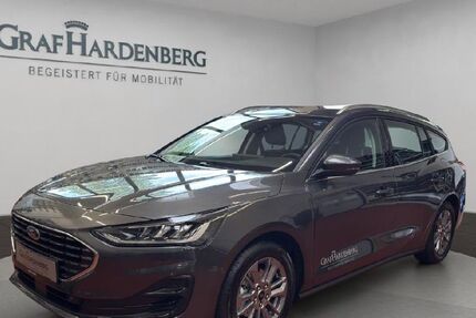 Ford Focus 9.900 km 24.490 &euro; Karlsruhe 76185